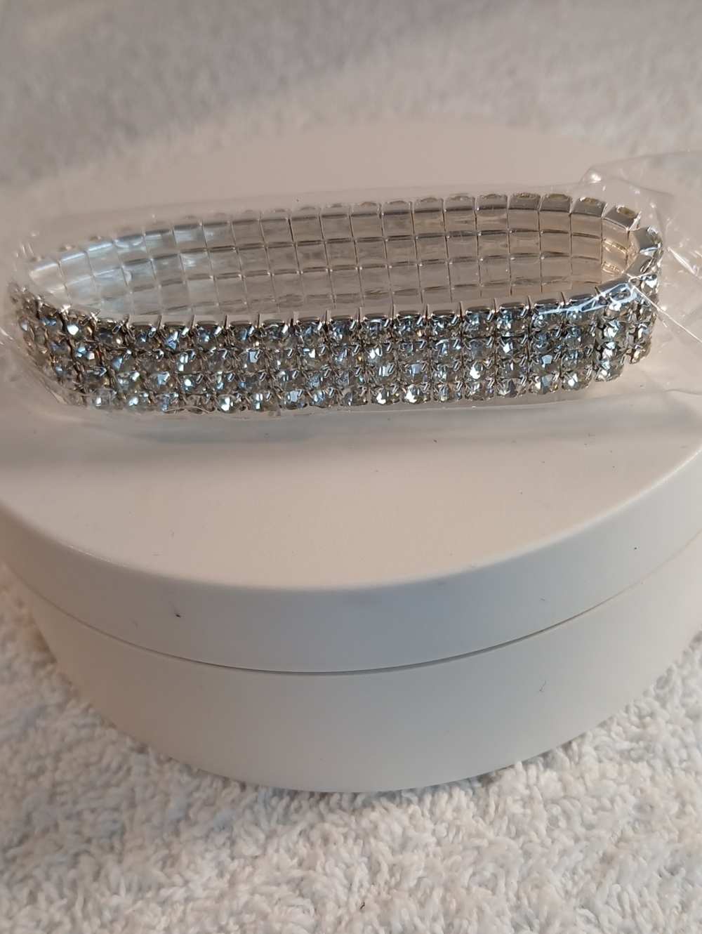 Rhinstone Stretch Bracelet - Silver Tone